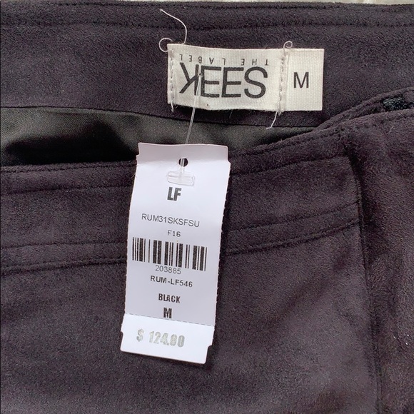 *SOLD ON INSTA* NWT LF skirt - Picture 3 of 6